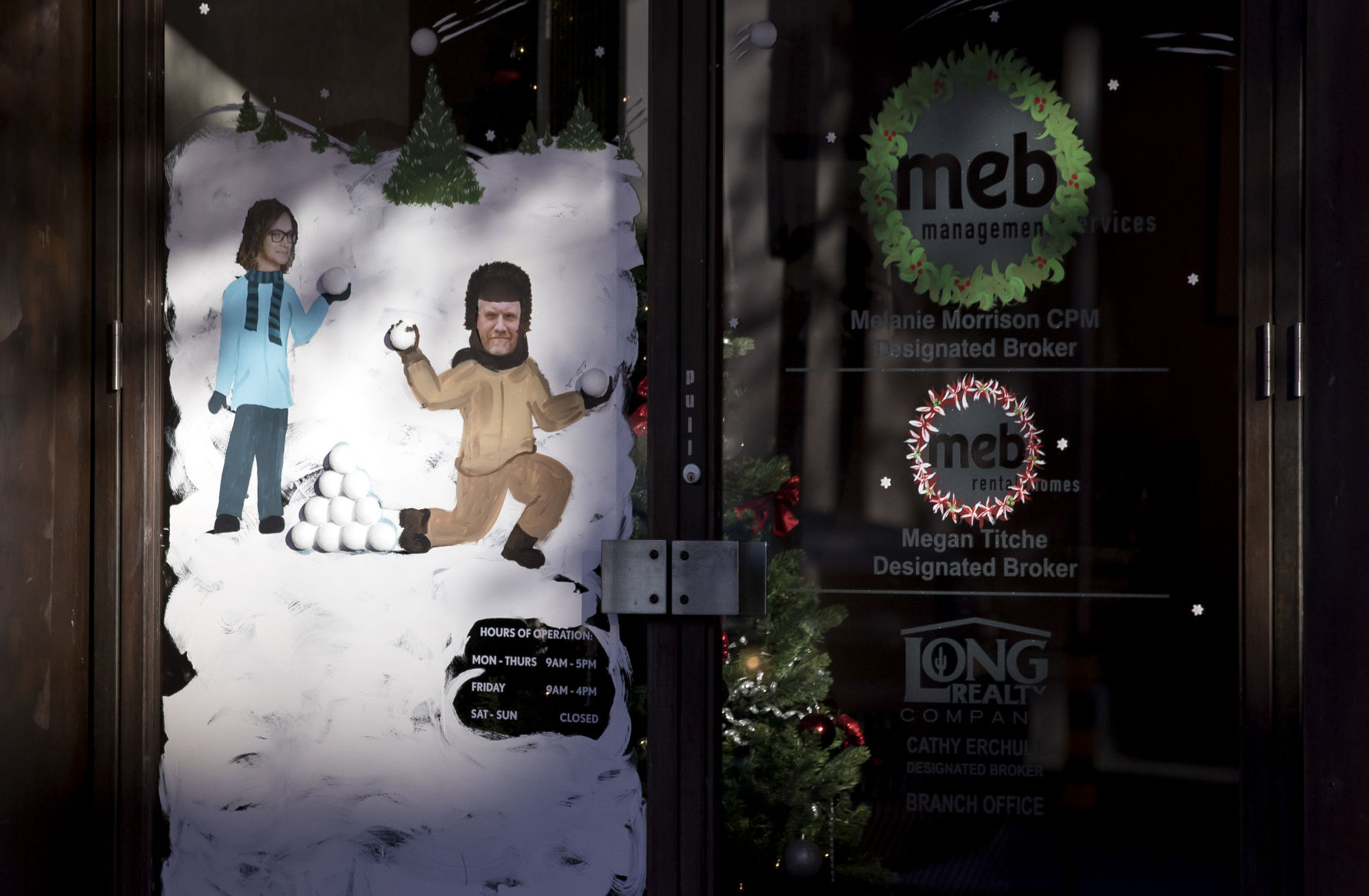 Downtown Christmas window competition